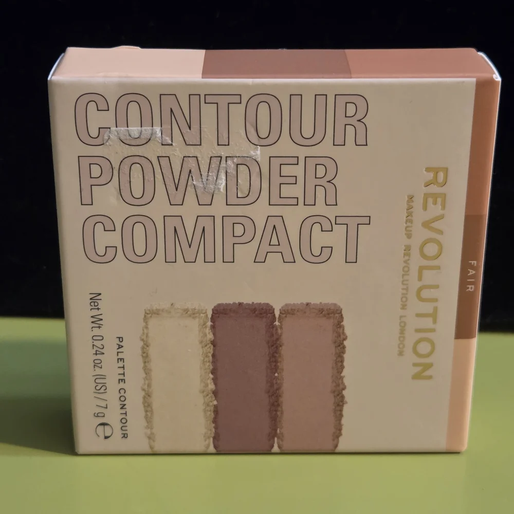 July 4th Special🔥Makeup Revolution London Contour Palette Compact in Fair